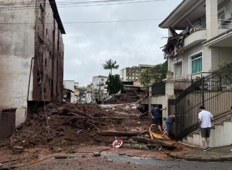 Nova Friburgo promove campanha de apoio às vítimas das chuvas em MG