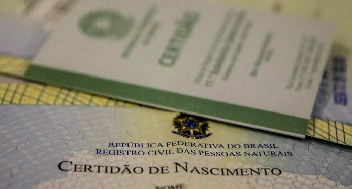 Silva e Santos são os sobrenomes mais comuns no Brasil