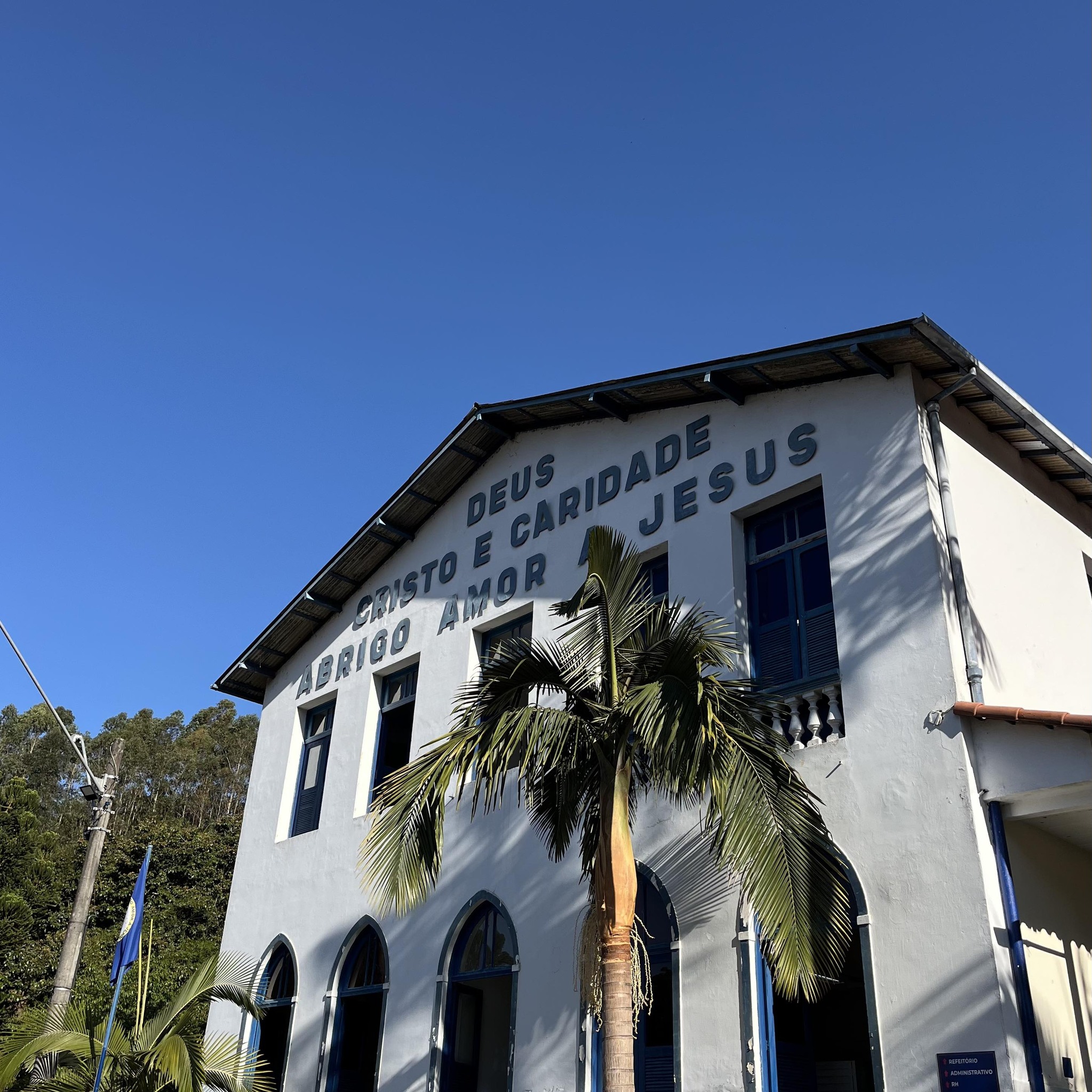 Laje lança campanha de apadrinhamento dos internos para o Natal