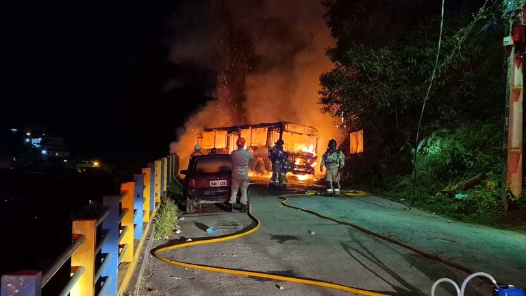 Fim de semana é marcado por morte, protesto e ônibus incendiado no Alto do Floresta