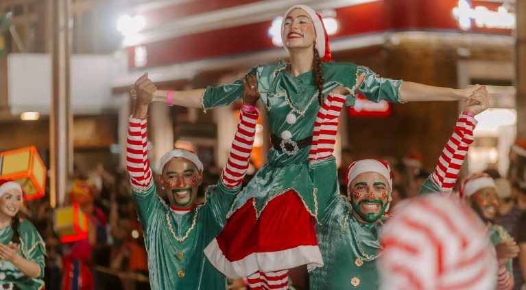 ‘Um Encanto de Natal’ começa nesta sexta com teatro e coral