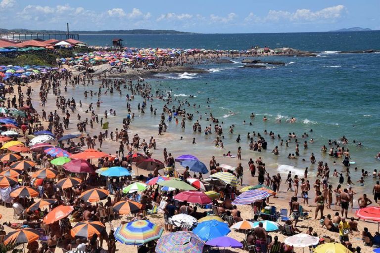 Praias: Senado volta a discutir PEC de privatização no Brasil