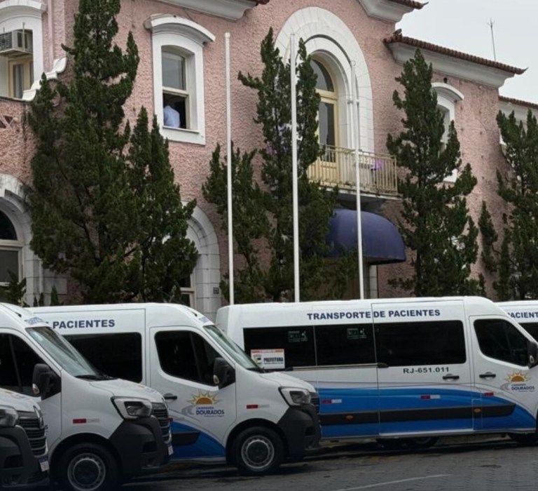 Nova Friburgo adquire 19 vans para o transporte de pacientes fora do município