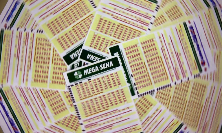 Mega-Sena acumula e prêmio vai a R$ 30 milhões