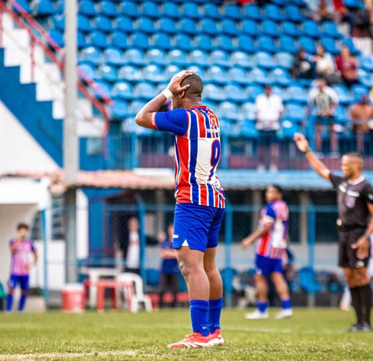 Em casa, Friburguense faz o Clássico da Serra contra o Serrano