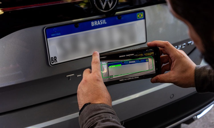 Detran RJ cria regras para proteger vítimas de clonagem de veículos