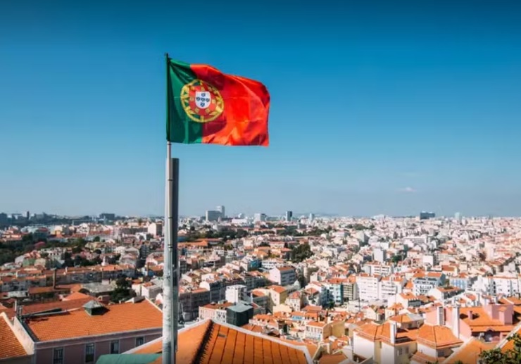 Portugal endurece regras para imigrantes, e medida afeta brasileiros