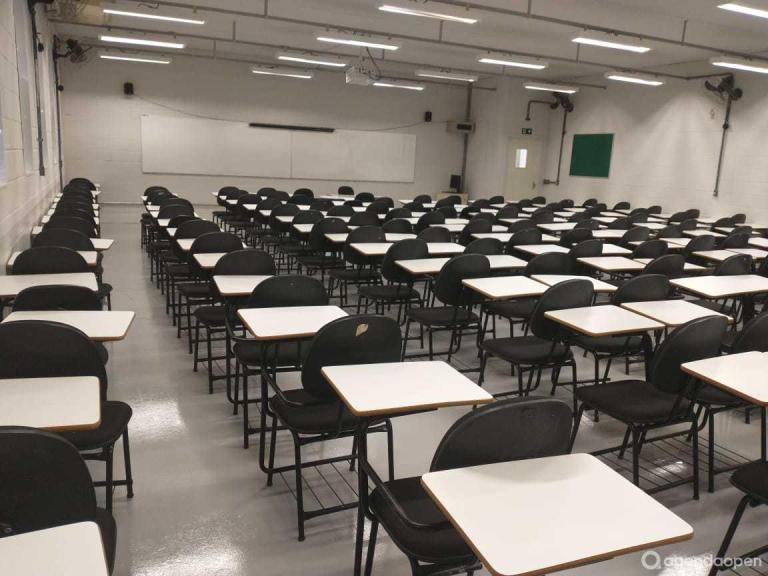 Rio convoca mais professores que estão no processo seletivo de migração
