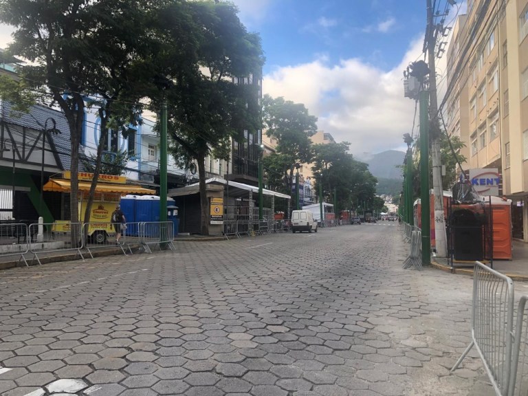 Carnaval em Nova Friburgo reúne atrações e mexe com rotina da cidade