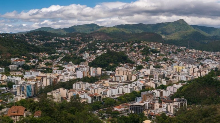 Jogo do Brasil altera funcionamento do comércio e setores em Nova Friburgo
