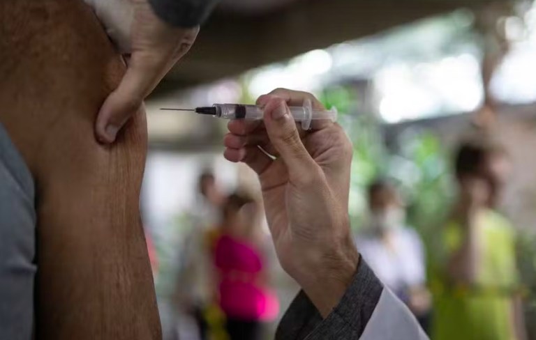 Estado do Rio tem explosão de 44% em casos graves de SRAG