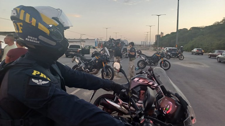 Sobe o número de mortes em rodovias federais durante o final de ano