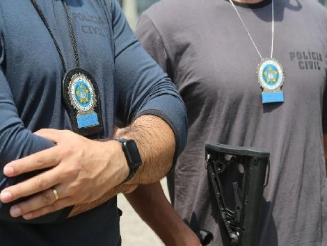 Apreensões em Nova Friburgo resultam em prejuízo de R$ 100 mil ao tráfico