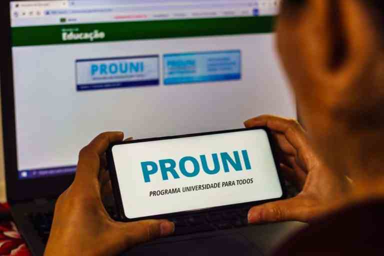 MEC divulga lista de espera do Prouni 2025 do primeiro semestre