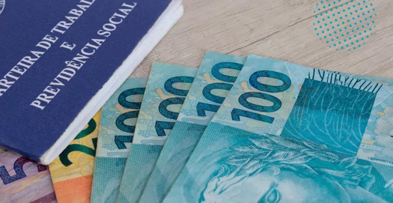 Segunda parcela do 13º salário deve ser depositada até sexta-feira (19)