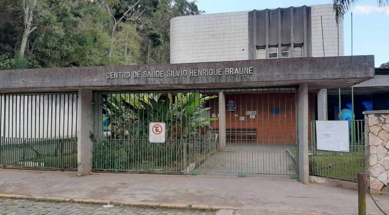 Obras no posto Silvio Henrique Braune são iniciadas