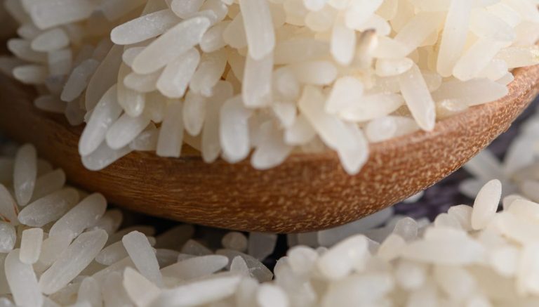 Arroz importado chegará por, no máximo, R$ 4 o quilo