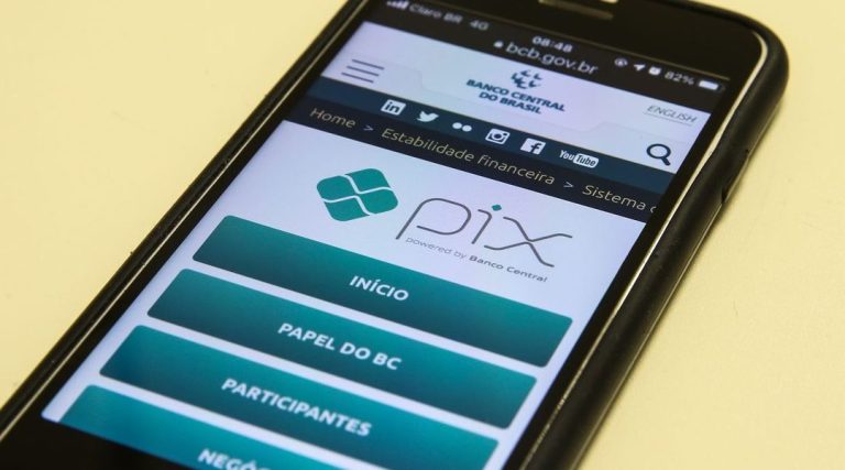 Pix bate mais um recorde de transações em um dia