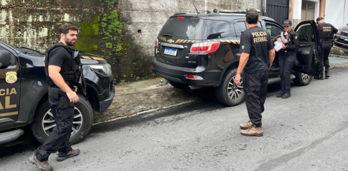 PF prende acusado de crimes de racismo pela internet em Nova Friburgo