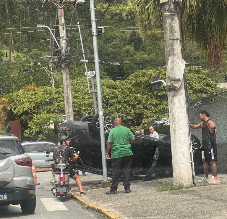 Vereador Marcos Marins se envolve em ocorrência de trânsito