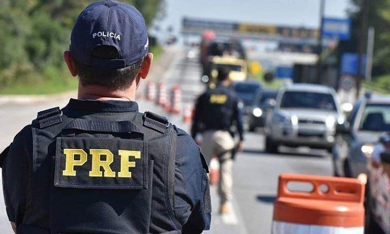 Quase 100 pessoas morrem em rodovias federais durante o feriadão