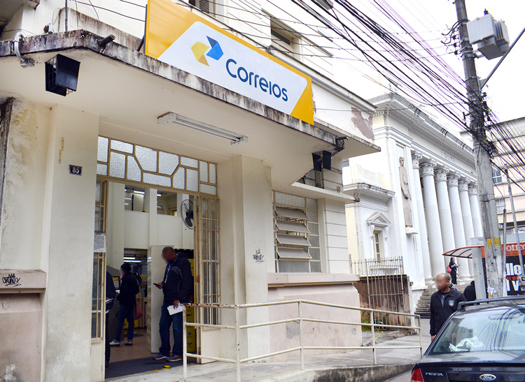 Nova Friburgo participa da campanha Papai Noel dos Correios 2025