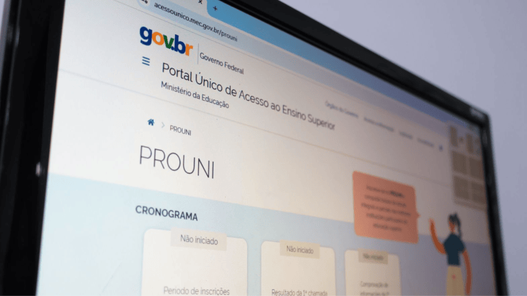 Inscrições no ProUni começam nesta segunda-feira (26)