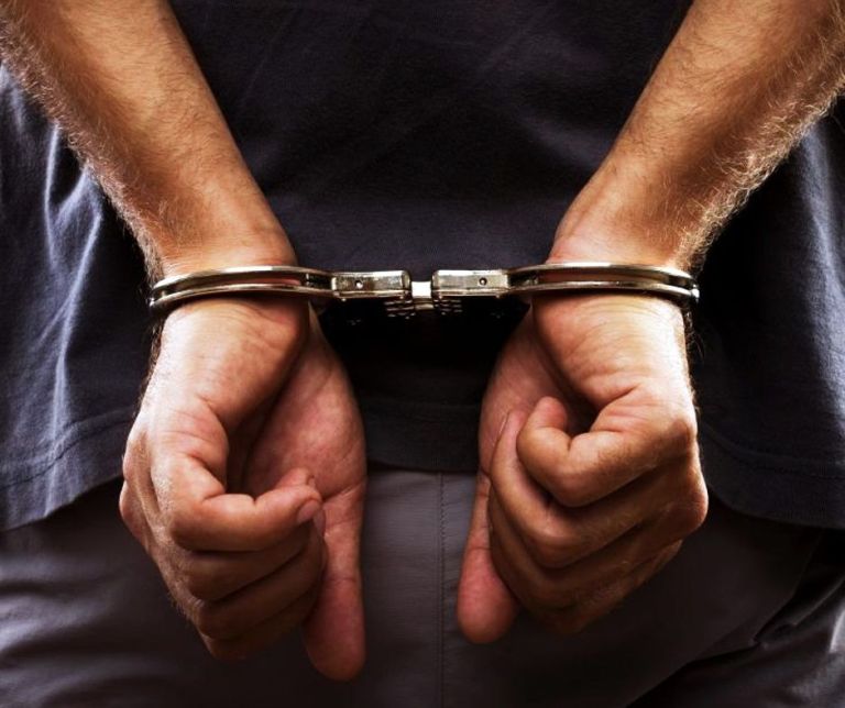 Suspeito de diversos furtos a comércios é preso em Duas Barras